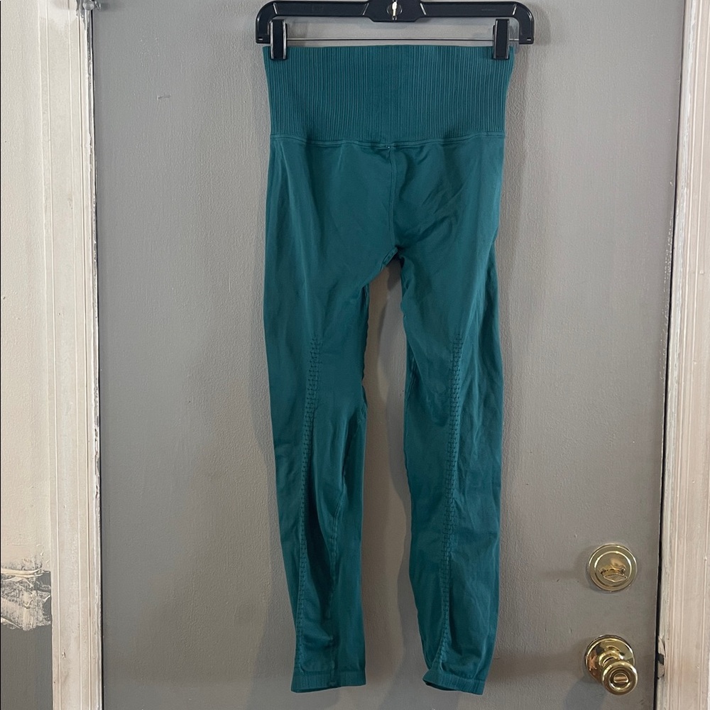 FP‎ Movement Good Karma Teal High-Waisted Leggings Size M/L - Picture 3 of 5